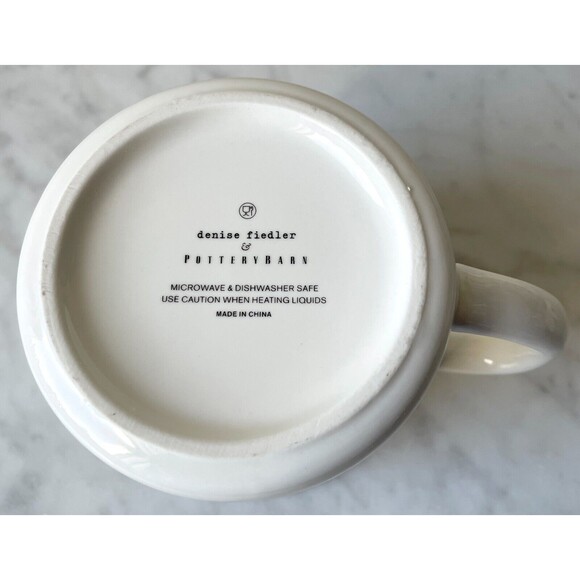 Pottery Barn & Denise Fiedler Mug Whimsical Cat WIth Wrapped Gift Coffee Cup - Picture 5 of 6